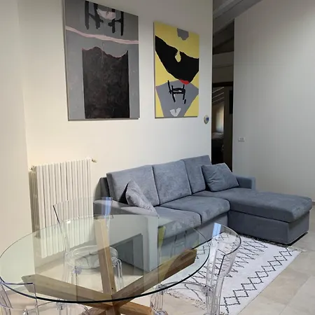 Garda Girasole Trilocale A Due Passi Dal Con Posto Auto Privato